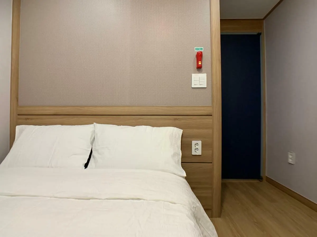 J-Honor Guesthouse Seoul 2*,  Südkorea